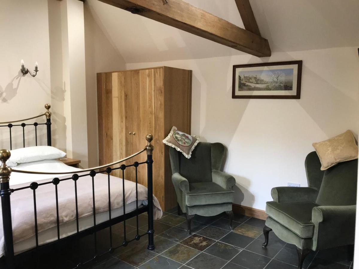 Nuneaton - Cottage - Sleeps 2 - Parking - Garden Luaran gambar