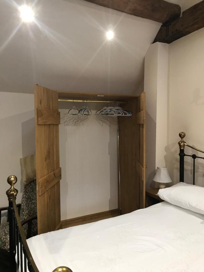 Nuneaton - Cottage - Sleeps 2 - Parking - Garden Luaran gambar